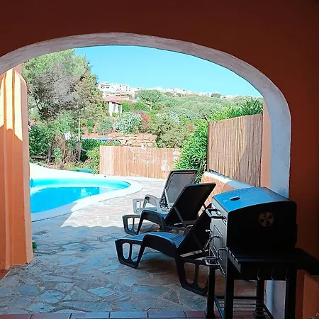 Villa Splendida Con Piscina - Sardegna